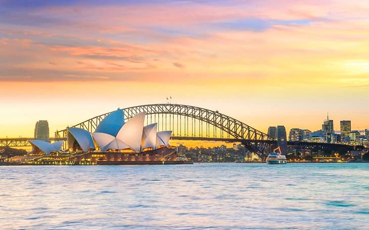 How to Immigrate to Australia Without a Job Offer How to Immigrate to Australia Without a Job Offer